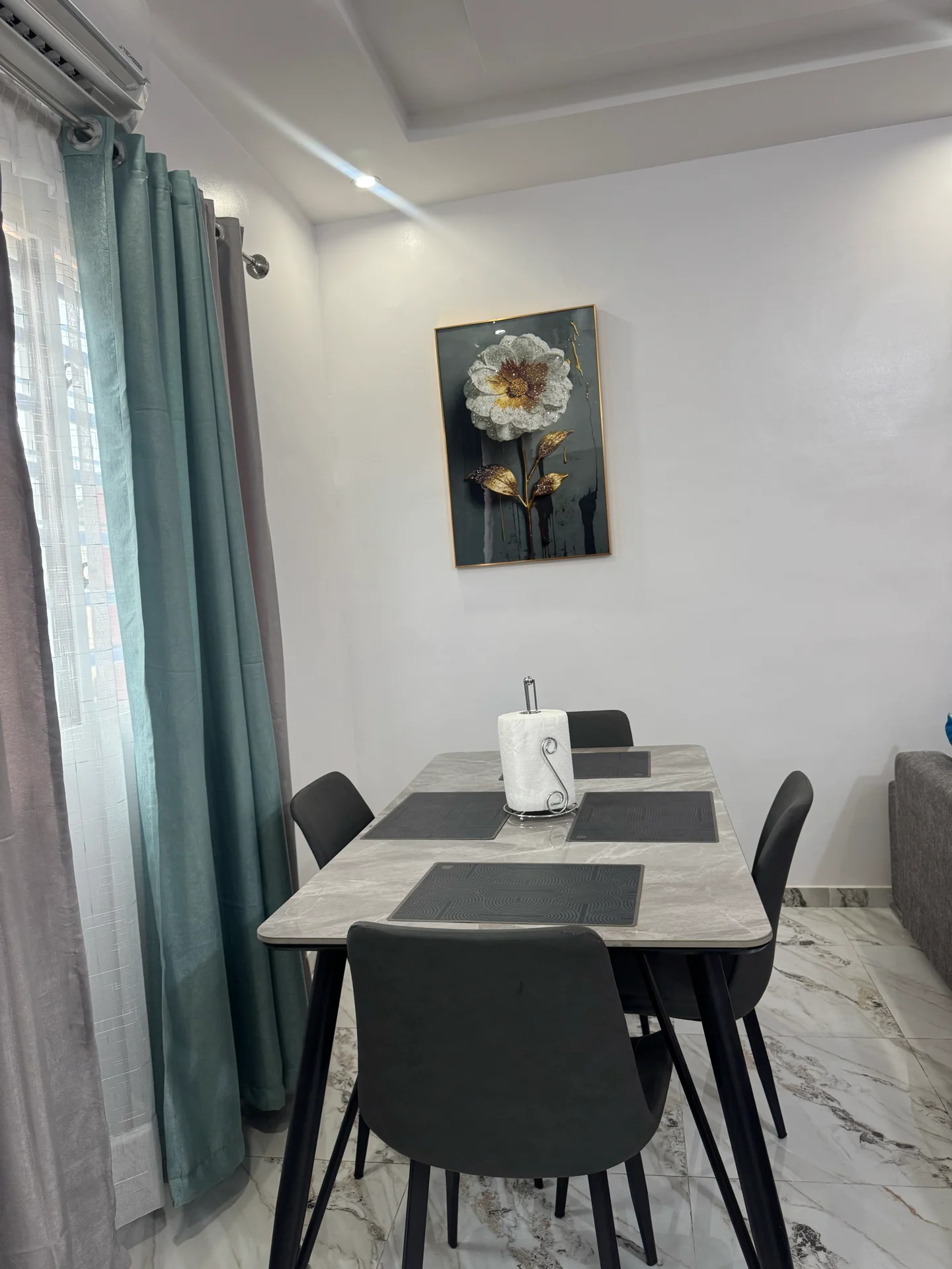 LA BELLE ADRESSE — aperçu 2